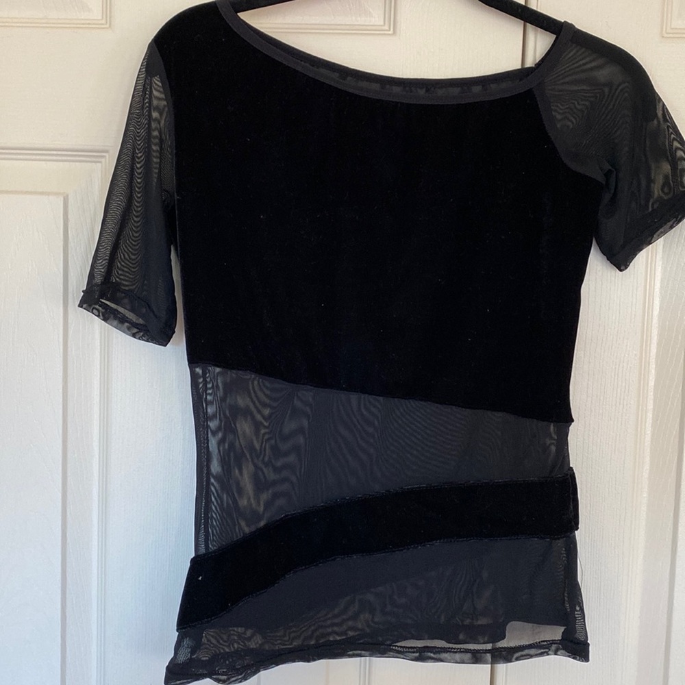Girls or Juniors sz XL, Black velvet like material/mesh